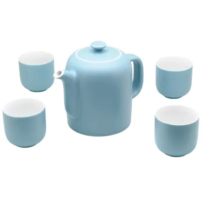 Porcelánová souprava modré velké konvice a šálků